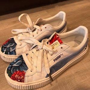 One of a kind embroidered puma sneakers